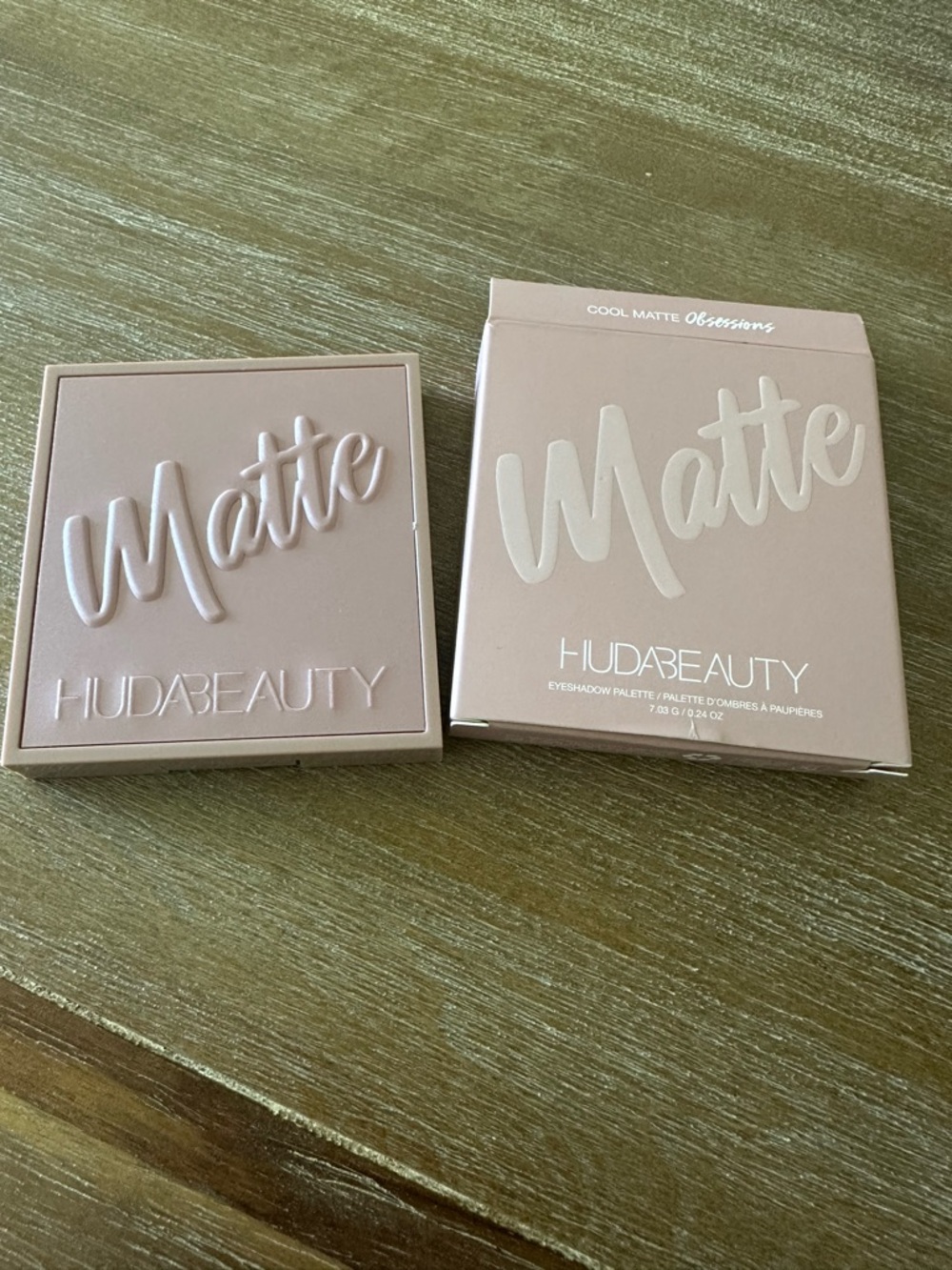HUDA BEAUTY Matte Eyeshadow Palette - Nude Blush Taupe Cool Obsessions